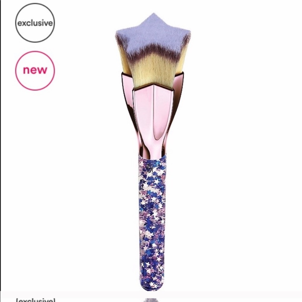New It Cosmetics You’re a star Foundation Brush